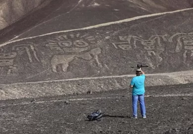 Tour Lineas de Nazca y Petroglifos de Palpa, Reloj Solar de Palpa4