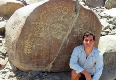 Tour Lineas de Nazca y Petroglifos de Palpa, Reloj Solar de Palpa6